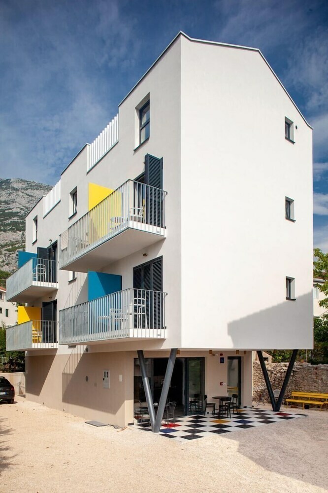 Hostal Subtub Hostel Makarska