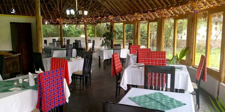 Posada Osero Enarau Camp