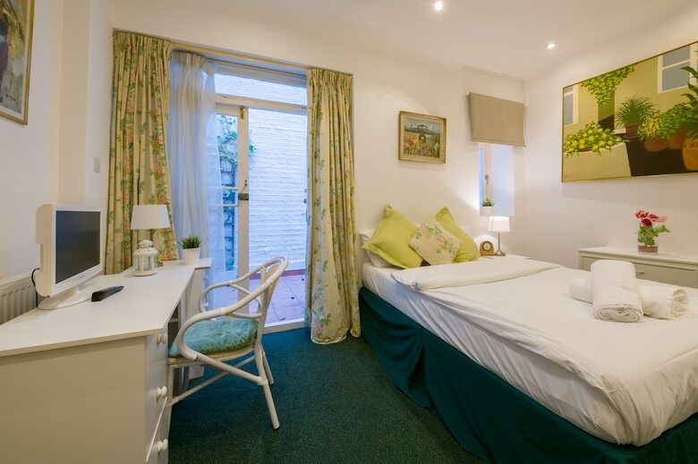 Hyde Park Serviced Apartments
