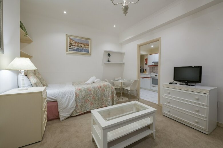 Hyde Park Serviced Apartments
