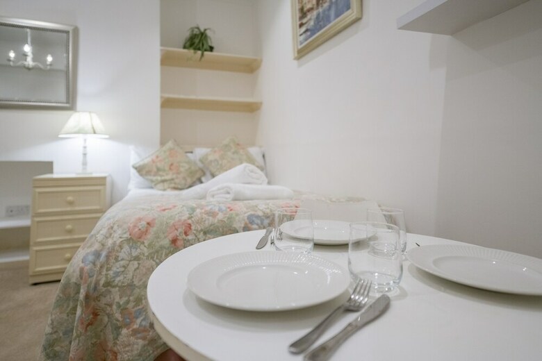 Hyde Park Serviced Apartments