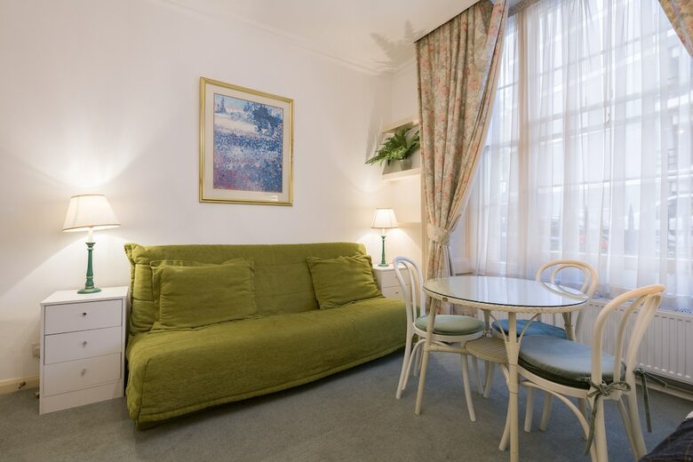 Hyde Park Serviced Apartments