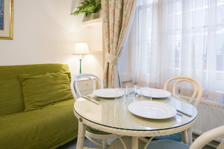 Hyde Park Serviced Apartments