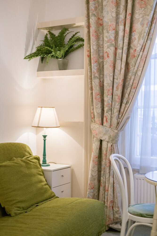 Hyde Park Serviced Apartments