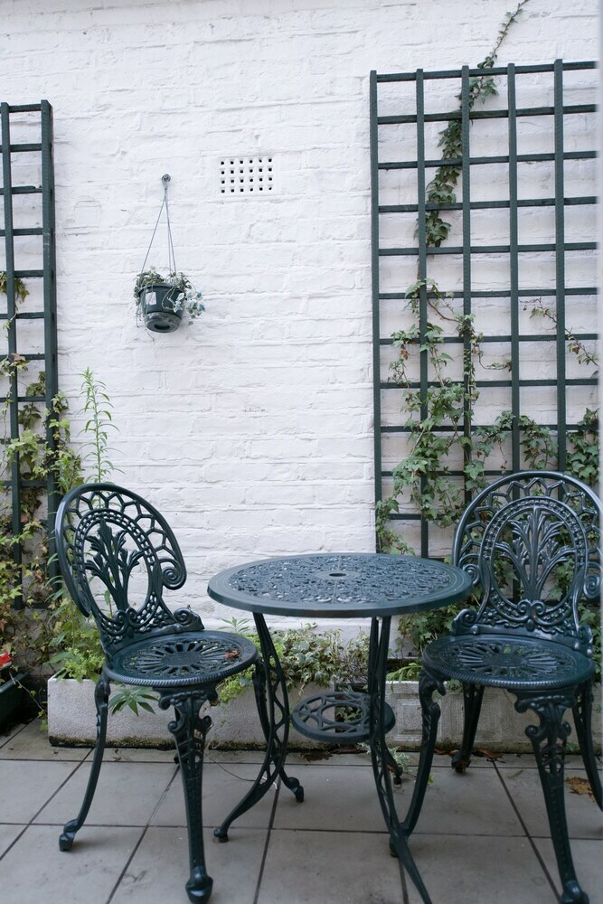 Hyde Park Serviced Apartments