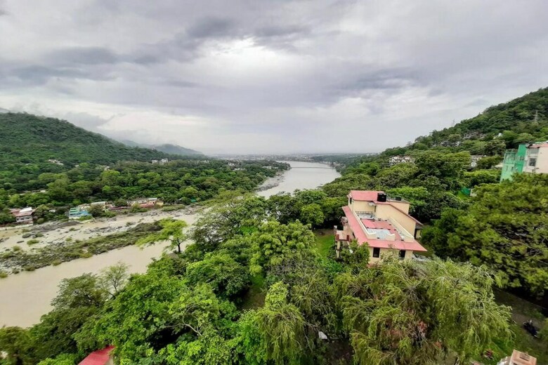 Hotel Aaravam Ganga