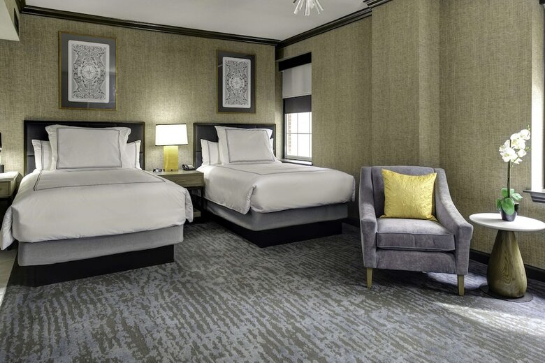 The Admiral Hotel Mobile, Curio Collection By Hilton