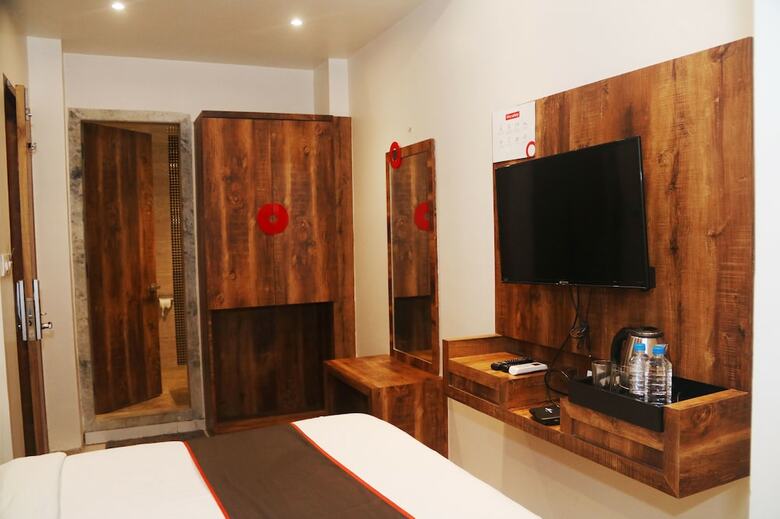 Hotel West Inn