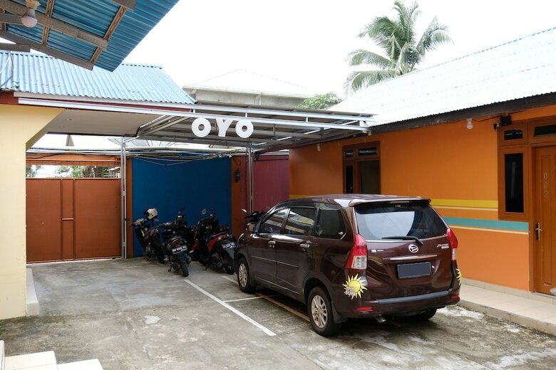 Oyo 2349 Hotel Mustika 2