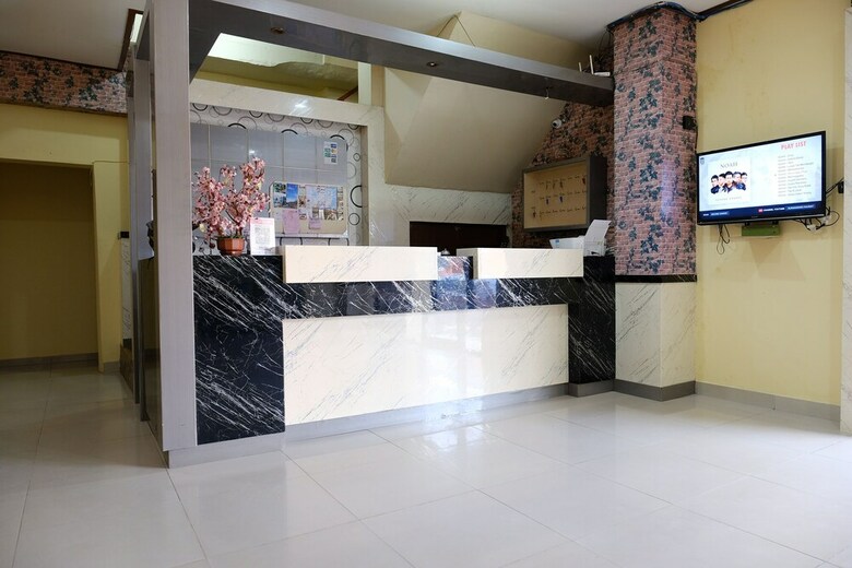 Oyo 2349 Hotel Mustika 2