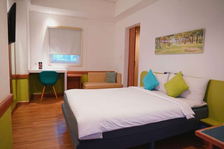 Deka Hotel Surabaya Hr Muhammad