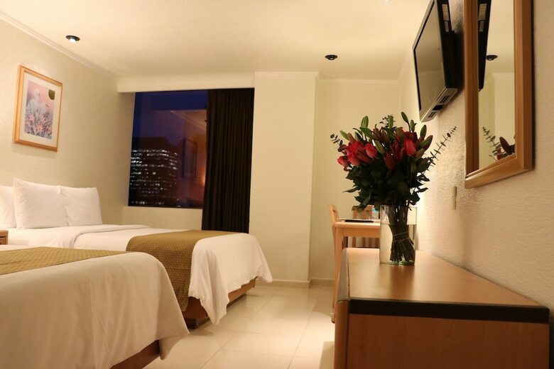 Hotel Pf
