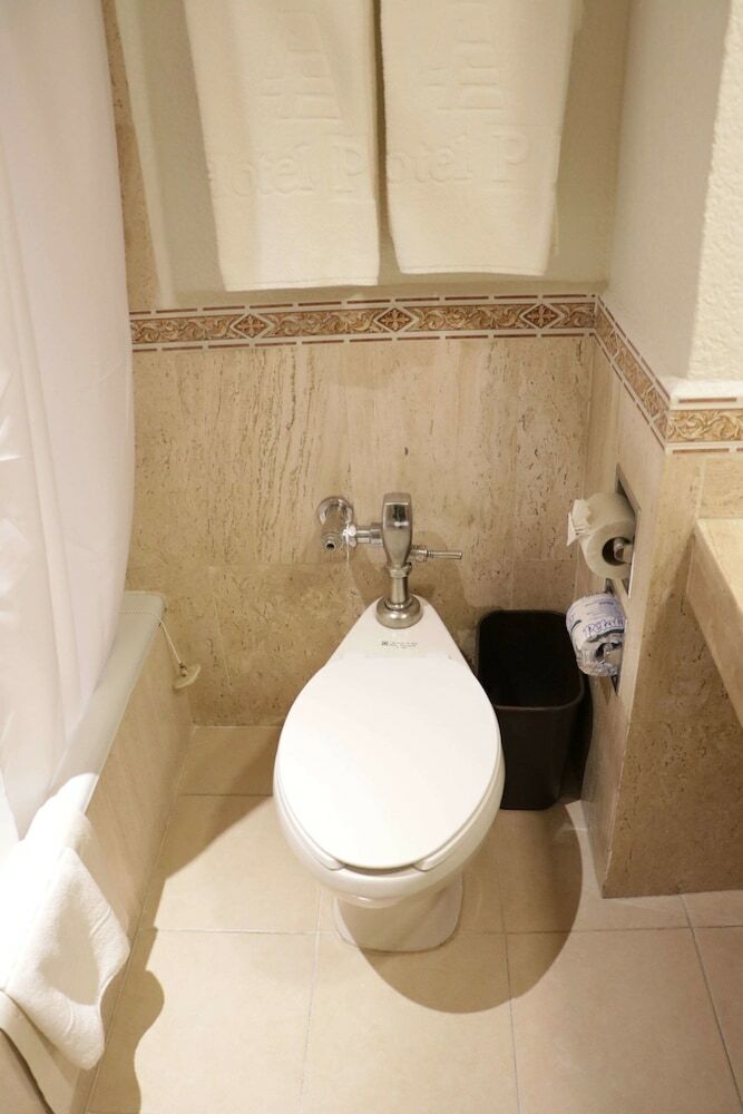 Hotel Pf