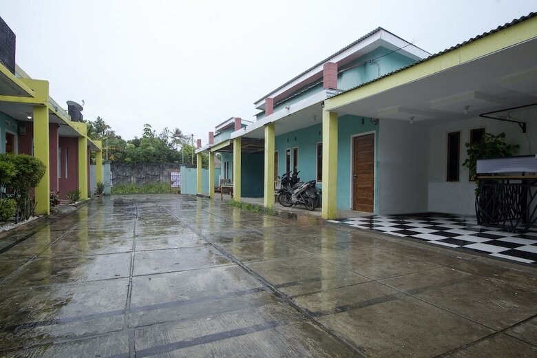 Hostal Spot On 2362 Wisma Ria