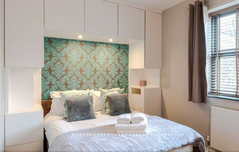 Apartamentos Neon Dream Playfull 2 Bedroom