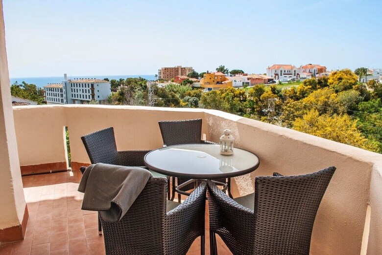 Lovely Apartment With Pool And Sea View Ref 101