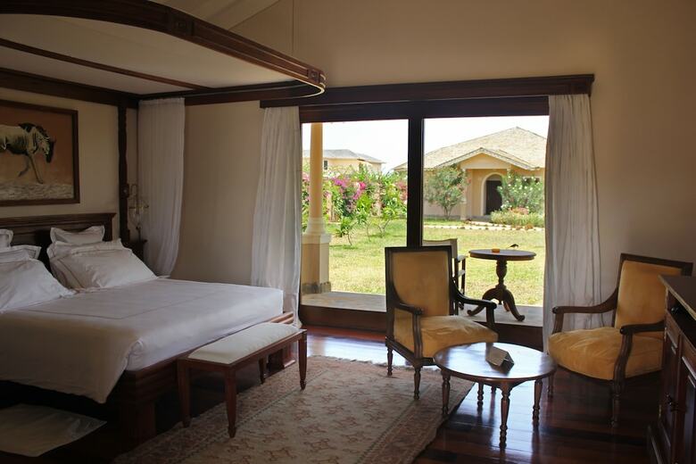 Hotel Ocean Beach Resort & Spa