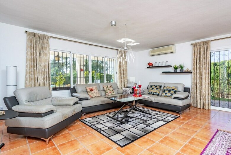 Spectacular Villa With Private Pool In Mijas Ref 41