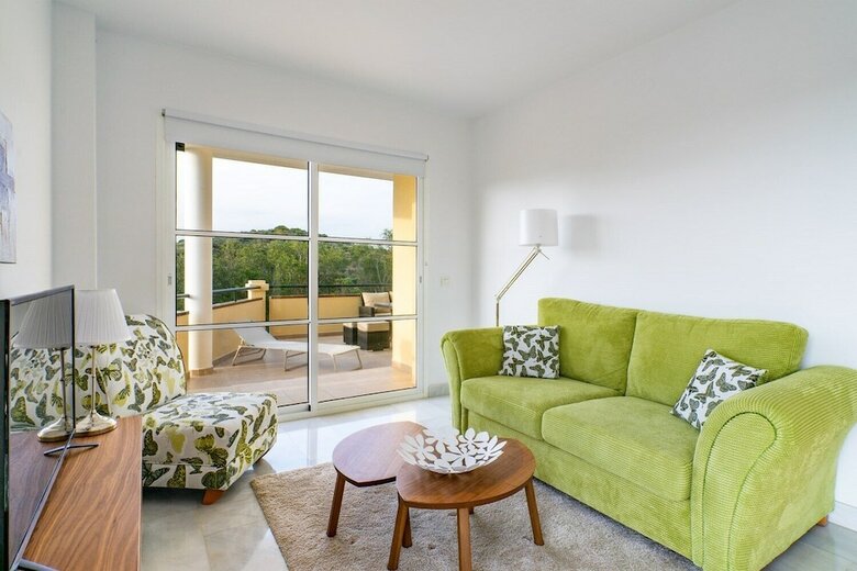 Bright Apartment With Sea View And Terrace Ref 53