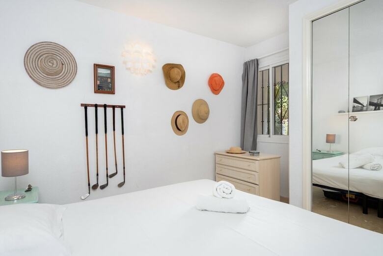 Casa Siesta - Dream Apartment With Garden Ref 137