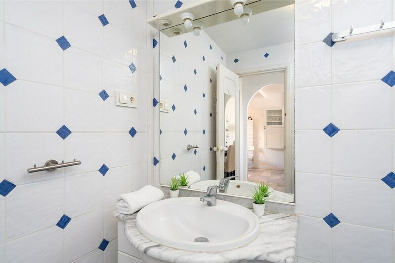Charming Apartment Near Beach And Golf Ref 115