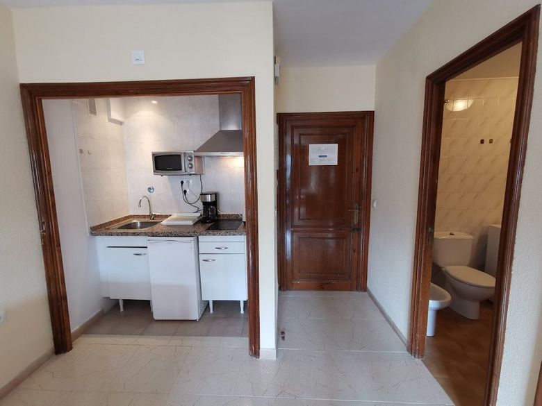 Apartamentos First Beachline With Sea View And Pool Ref 36