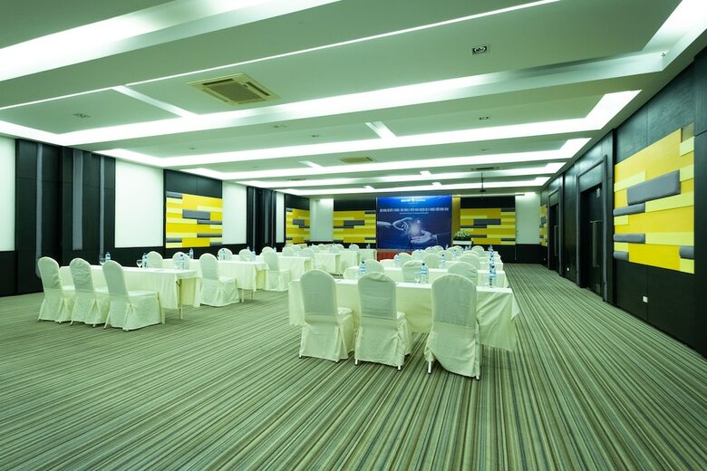 Vogue Pattaya Hotel