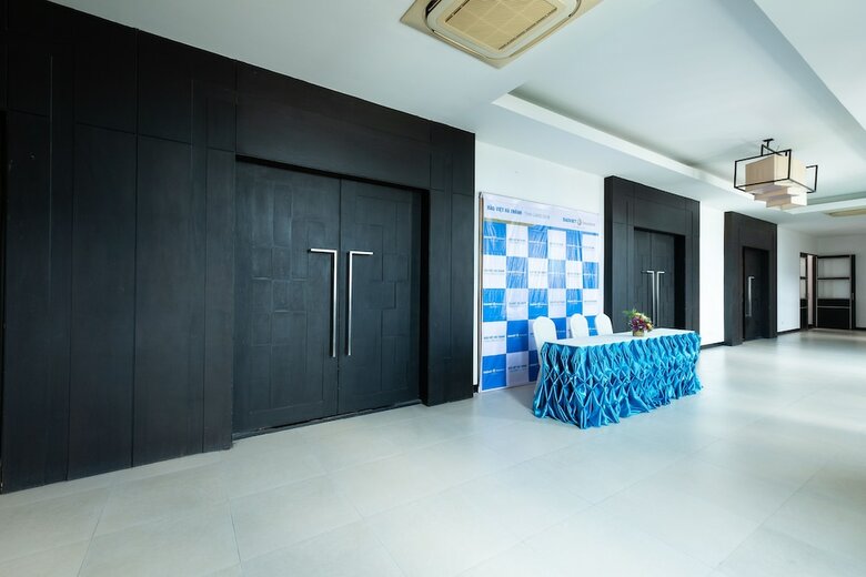 Vogue Pattaya Hotel