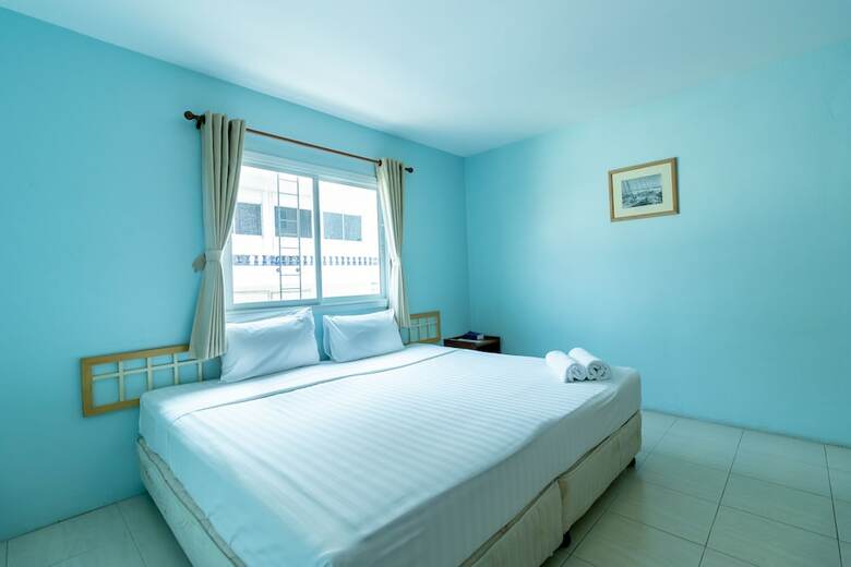 At Home Hotel