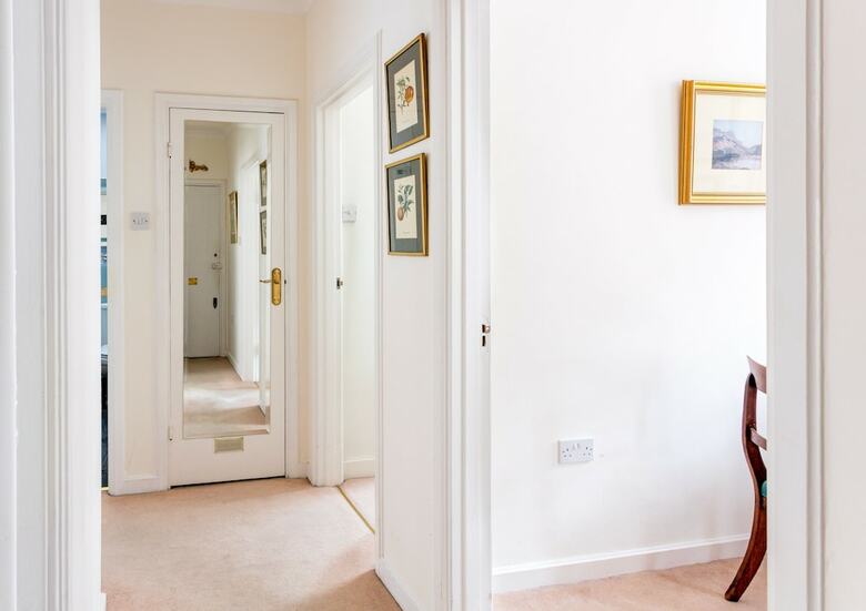 Apartamentos Traditional 2 Bedroom Flat