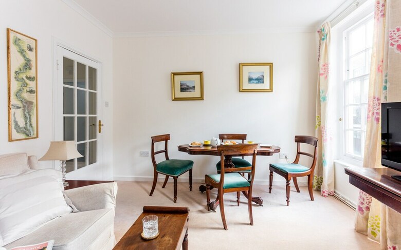 Apartamentos Traditional 2 Bedroom Flat