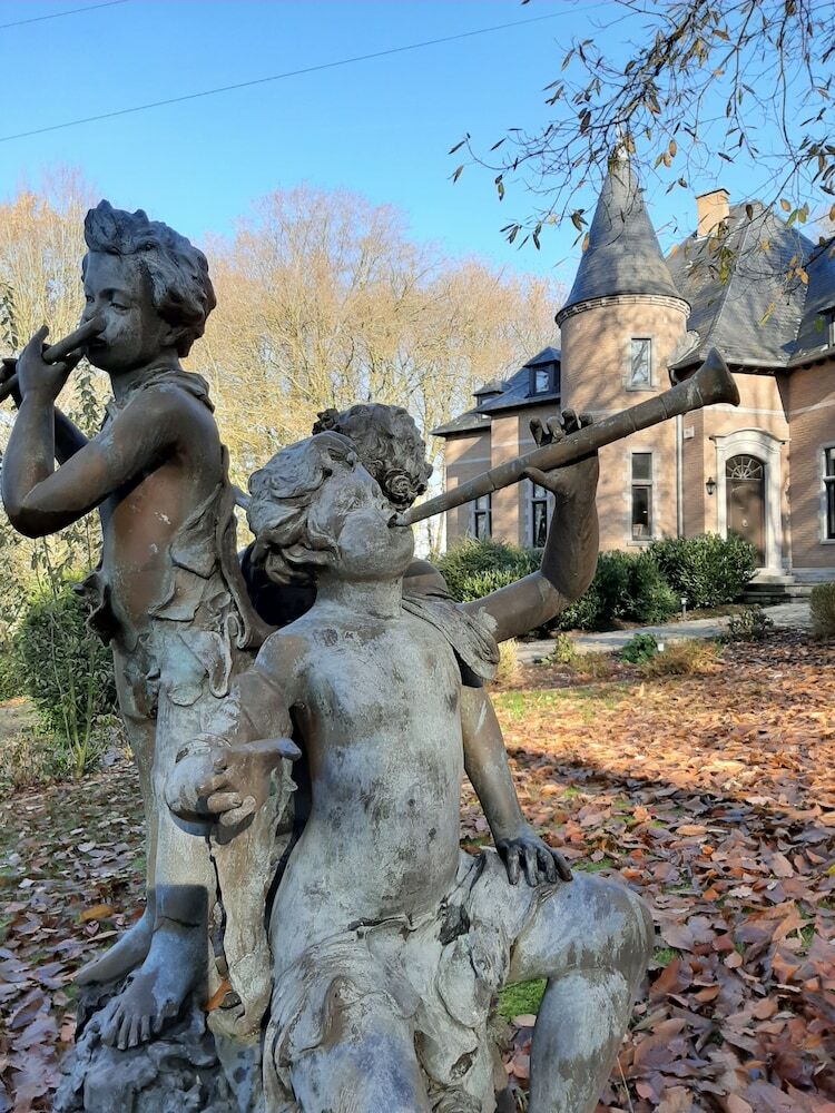 Bed & Breakfast Le Chateau Des Eglantines