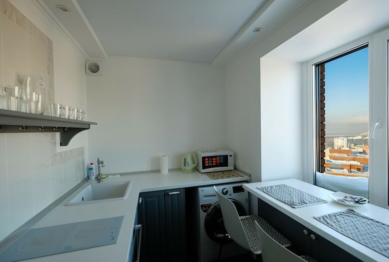 Apartment Petrovskie On Savinykh 4a