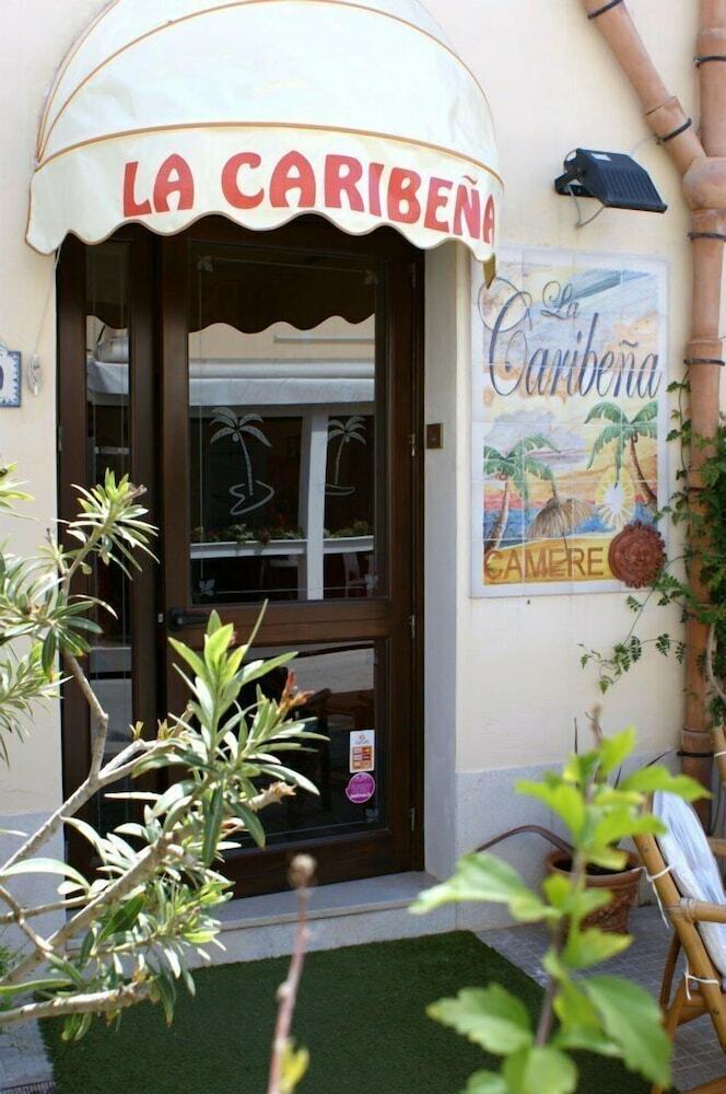 Hotel La Caribena
