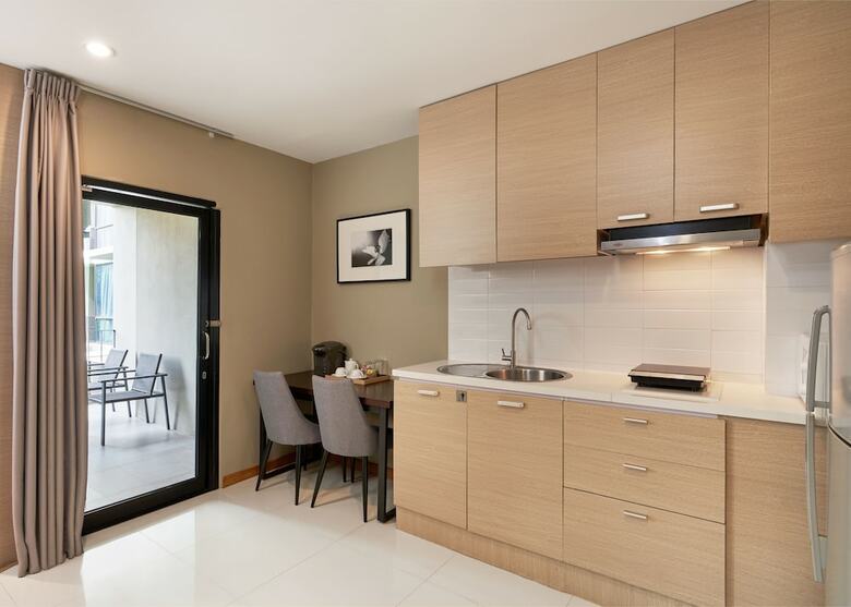Altera Hotel And Residence (Formerly Known As At Mind Serviced Residence)