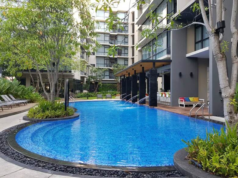 Altera Hotel And Residence (Formerly Known As At Mind Serviced Residence)