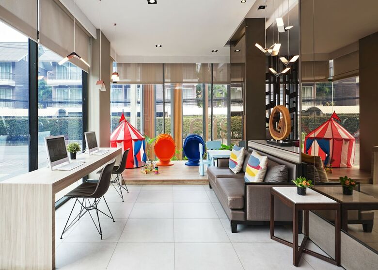 Altera Hotel And Residence (Formerly Known As At Mind Serviced Residence)