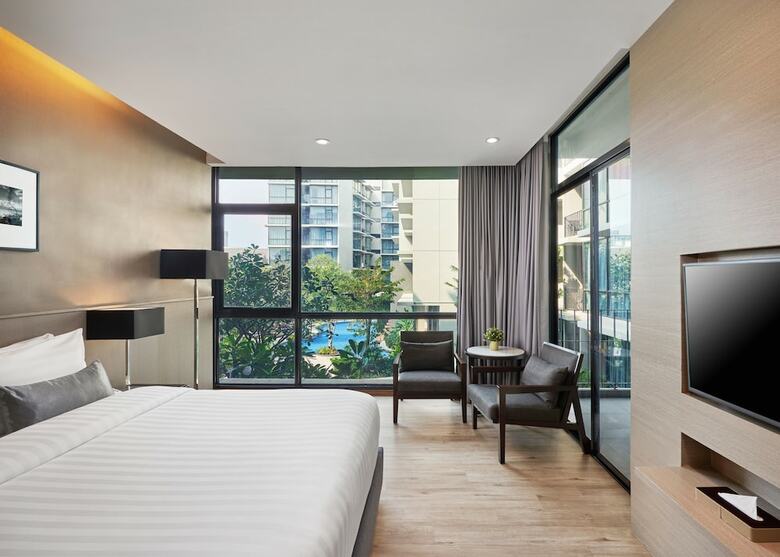 Altera Hotel And Residence (Formerly Known As At Mind Serviced Residence)