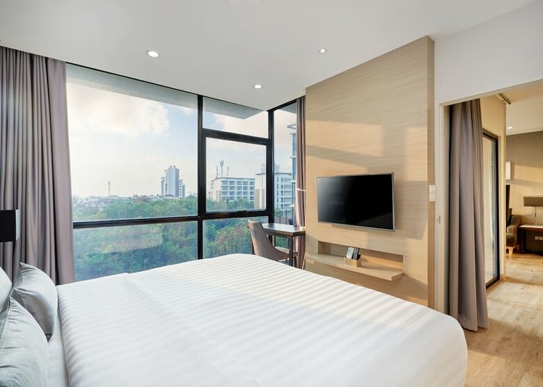 Altera Hotel And Residence (Formerly Known As At Mind Serviced Residence)