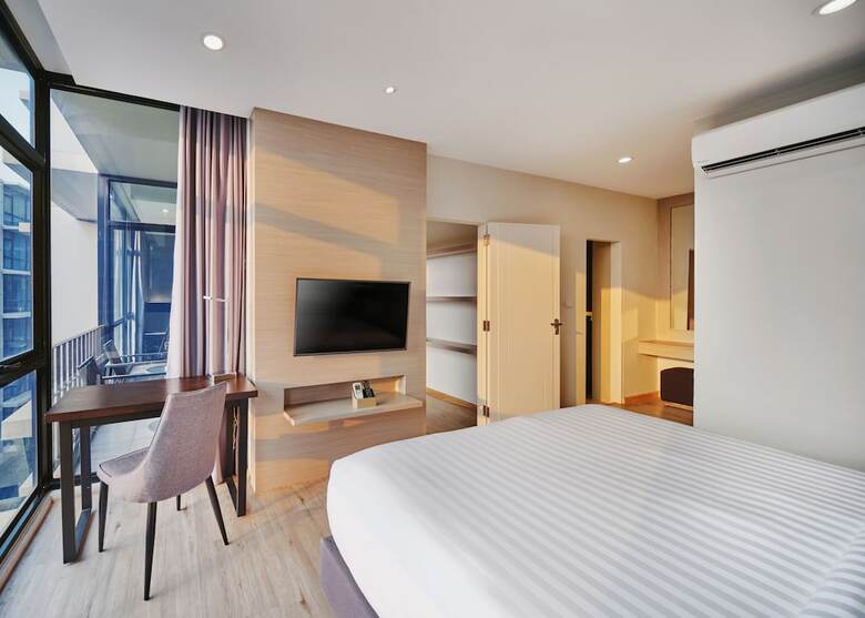 Altera Hotel And Residence (Formerly Known As At Mind Serviced Residence)