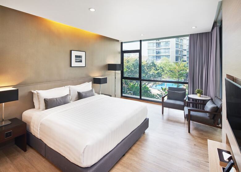 Altera Hotel And Residence (Formerly Known As At Mind Serviced Residence)