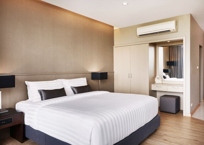 Altera Hotel And Residence (Formerly Known As At Mind Serviced Residence)