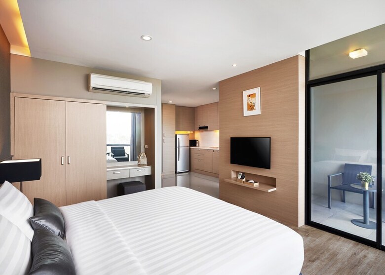 Altera Hotel And Residence (Formerly Known As At Mind Serviced Residence)