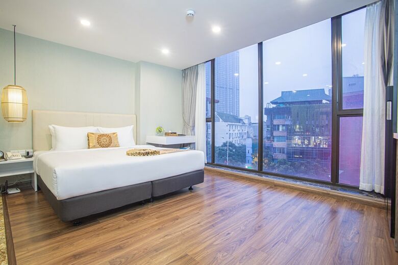 Bridgelakeside Hotel Hanoi