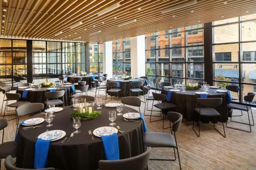 Hotel Canopy By Hilton Grand Rapids Downtown