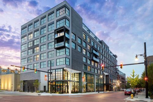 Hotel Canopy By Hilton Grand Rapids Downtown