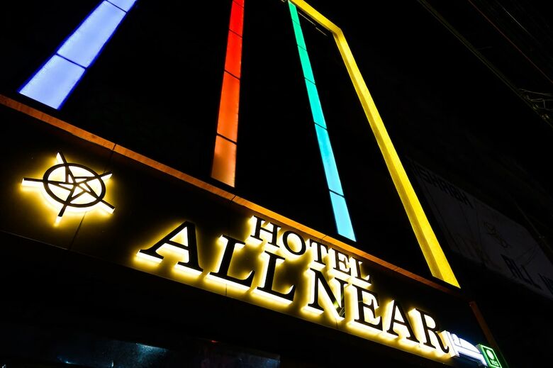 Hotel All Near