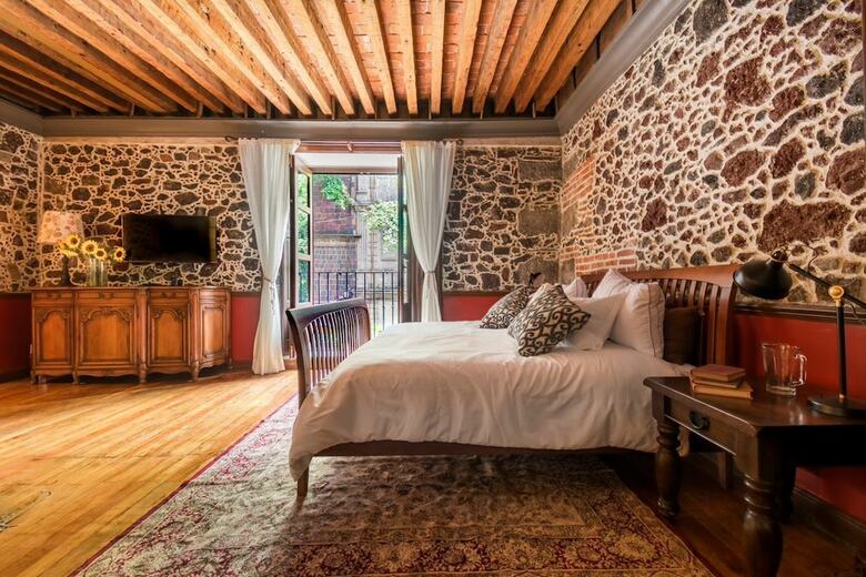 Apartamentos Casa Sauto Wonderful Vintage Luxury Suite