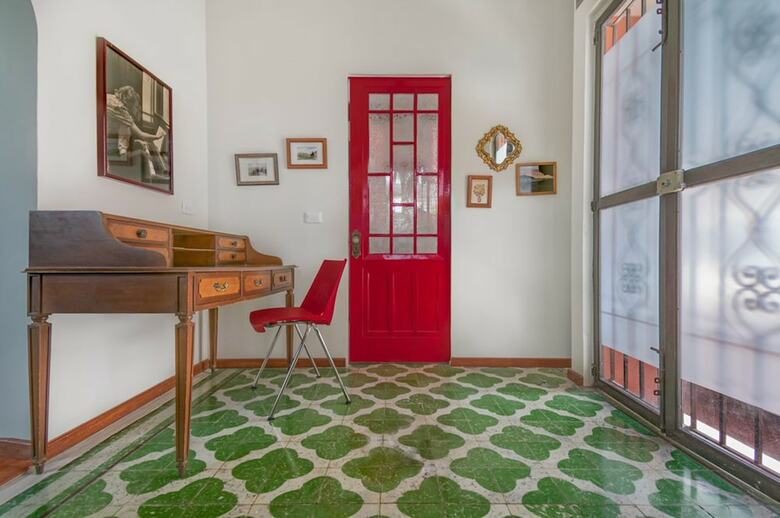 Apartamentos Juub La Roma, Newly Renovated, Elegant Studio