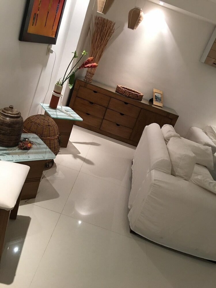 Juub Acapulco, Exclusive Beachfront Apartment